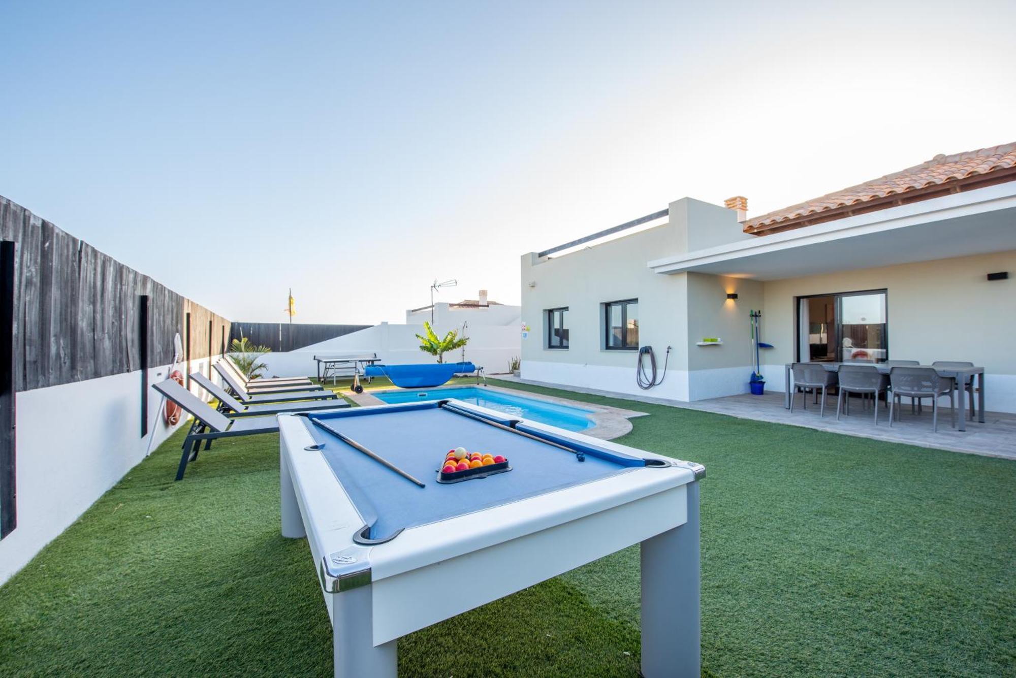 Ereza Villas Alicia กาเลตาเดฟุสเต ภายนอก รูปภาพ